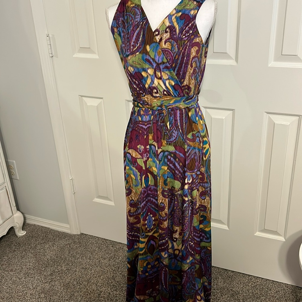 Kokoon maxi dress